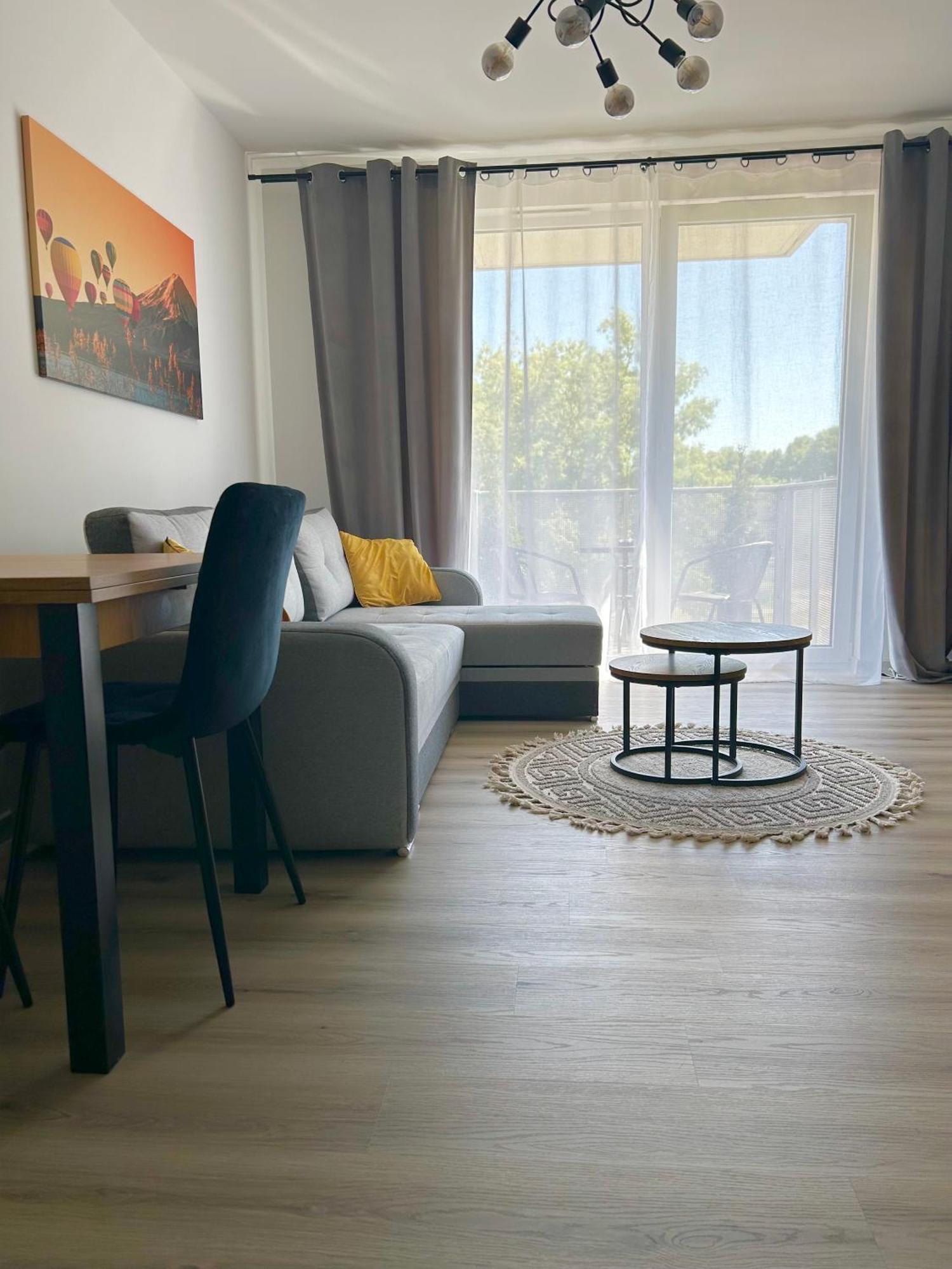 Apartament Akacjowa Apartment Goleniów Екстериор снимка